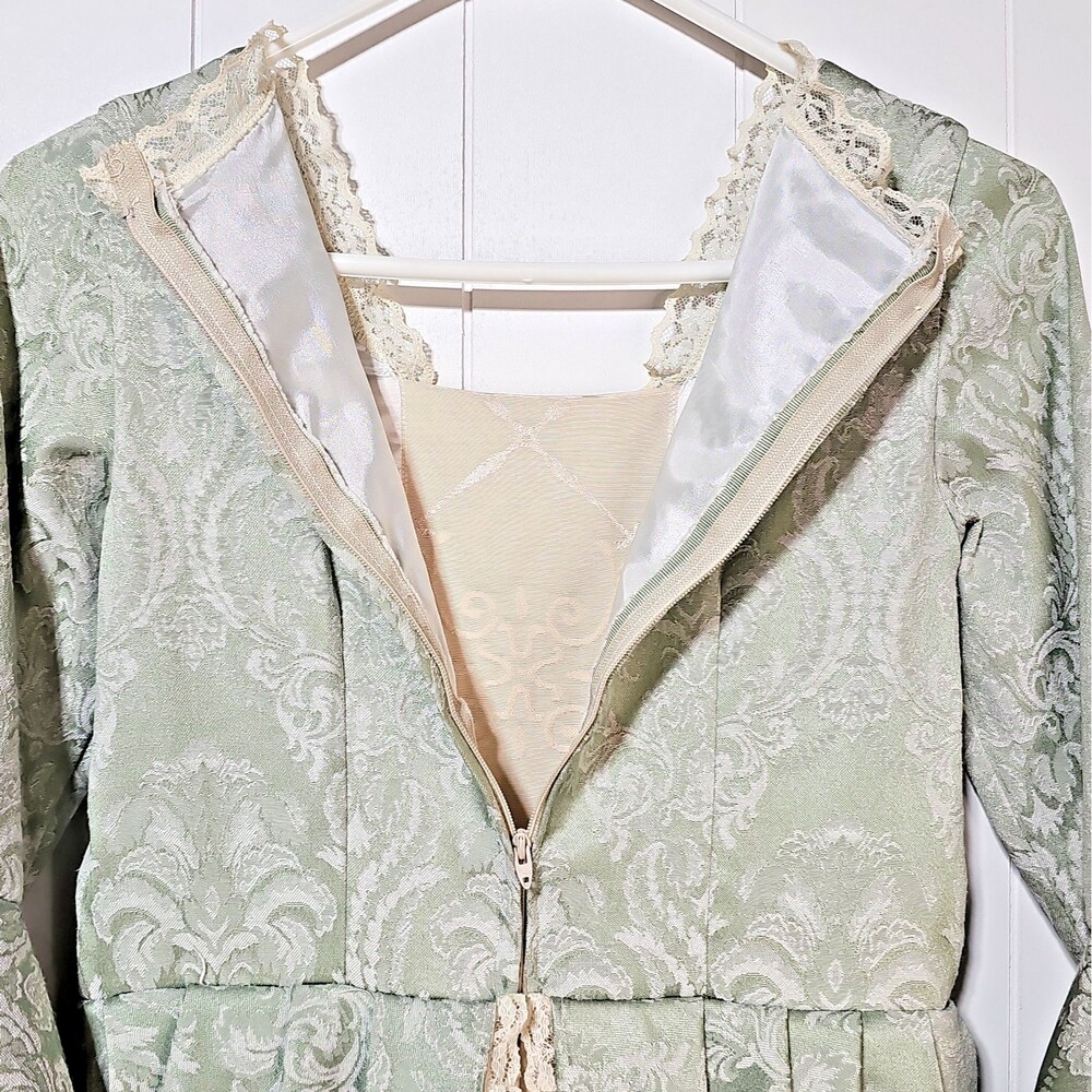 Girls Brocade Regency Aristocrat Dress Gown Handmade Costume Royalcore Ren Faire - Picture 14 of 16